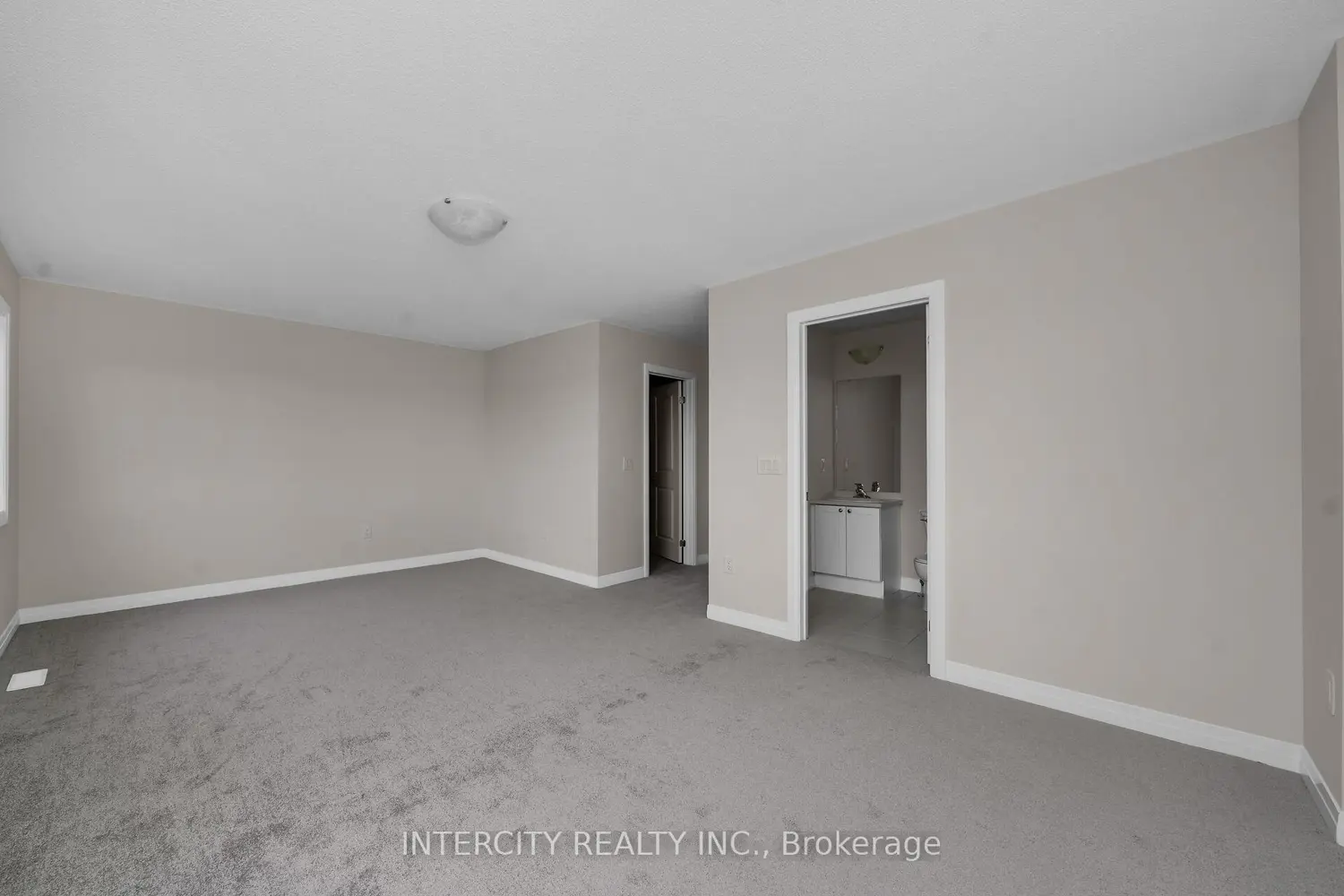 Additional image 12 of 118 Gordon Street Blk 7 Unit 4