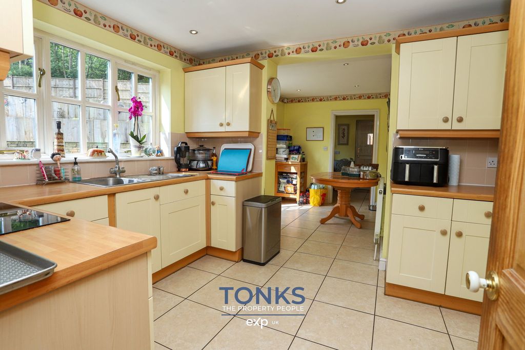 Additional image 10 of 4 bed detached house for saleFurnace Coppice, Halesowen B63