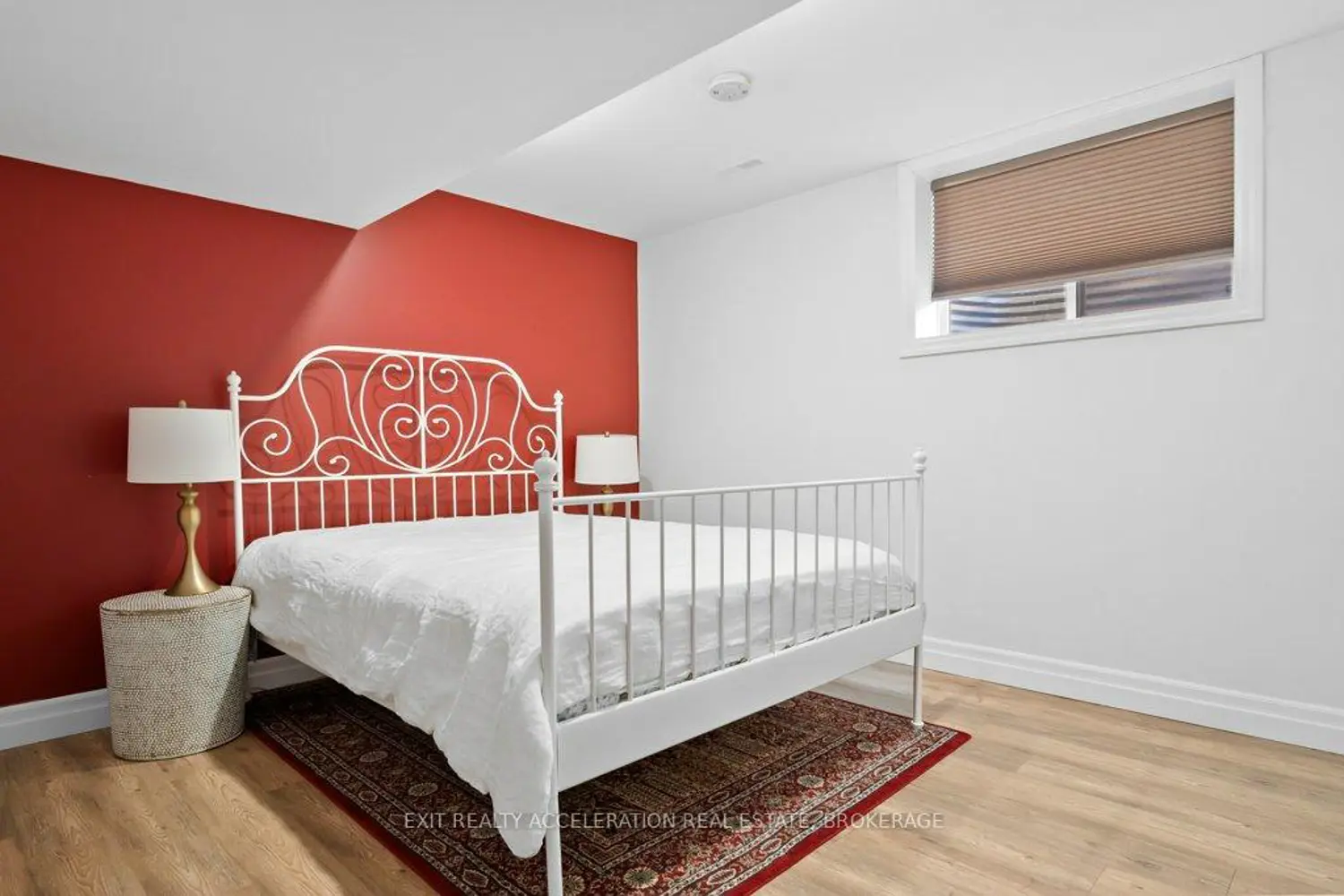 Additional image 15 of 92 Hartwood Crescent