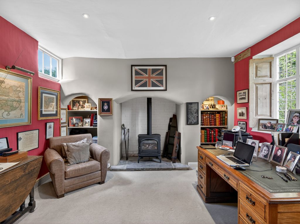 Additional image 11 of 6 bed detached house for saleMarket Place, Faringdon, Oxfordshire SN7