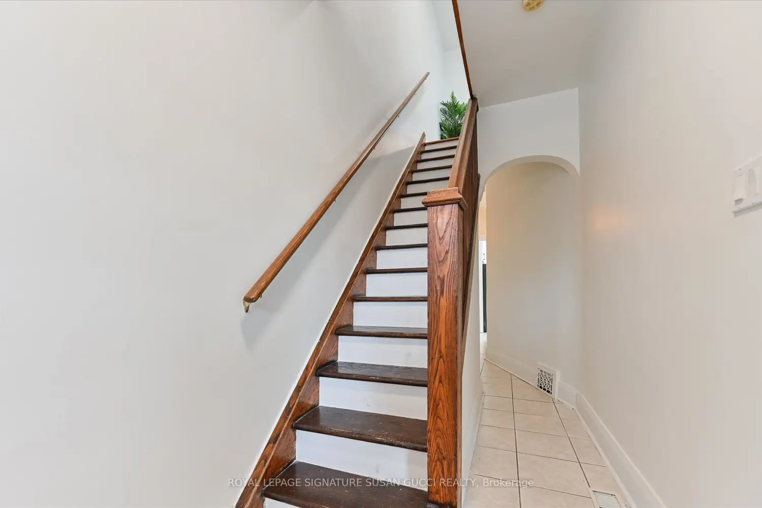 Additional image 10 of 510 Glebeholme Boulevard