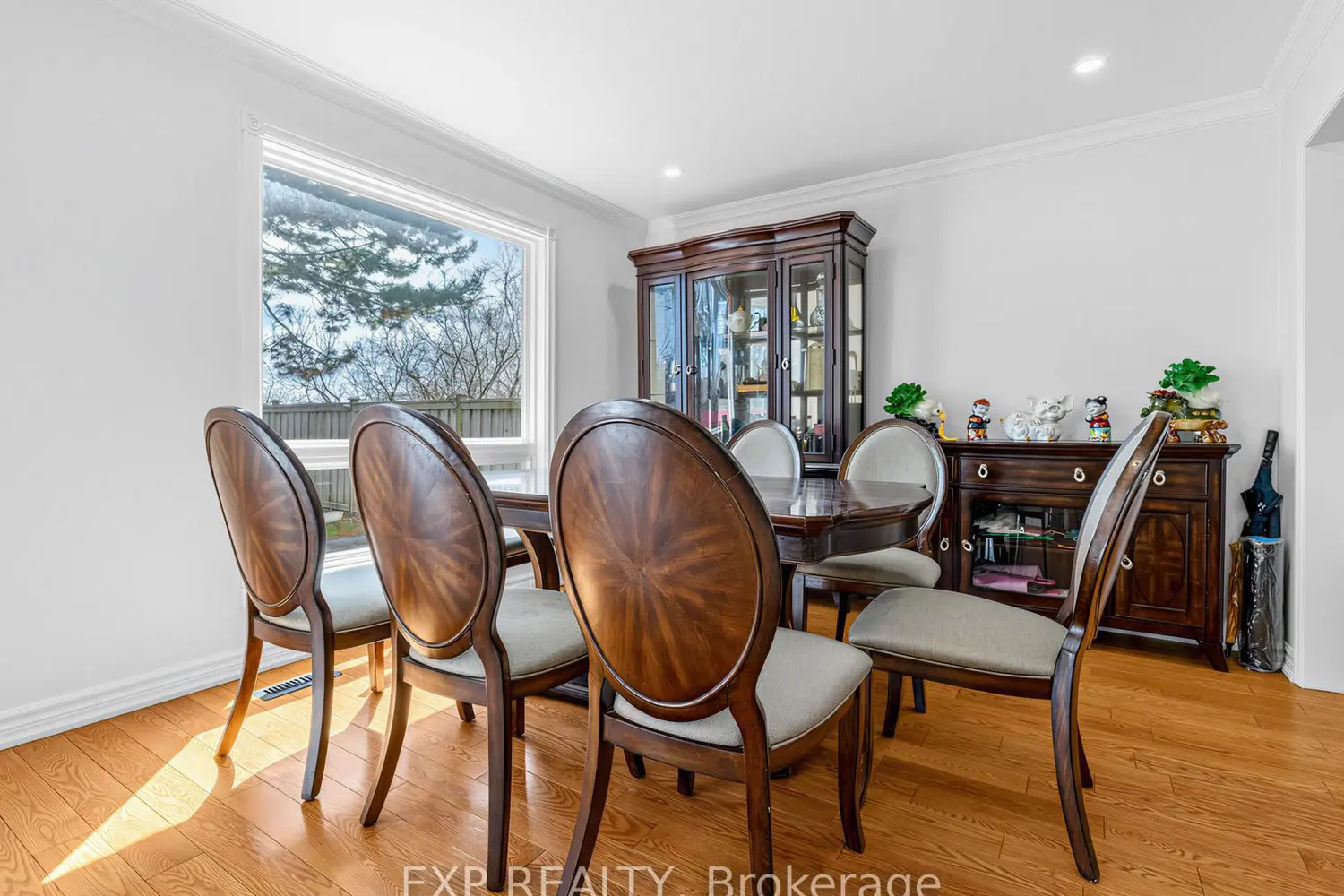 125 Green Bush Crescent photo 4