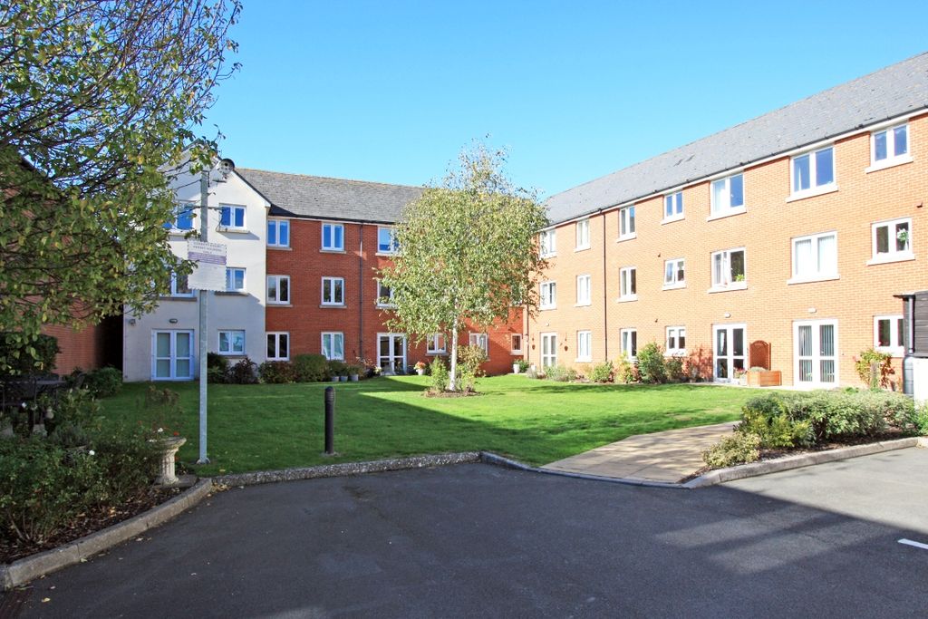 Additional image 7 of 1 bed flat for saleHammond Close, Highworth SN6