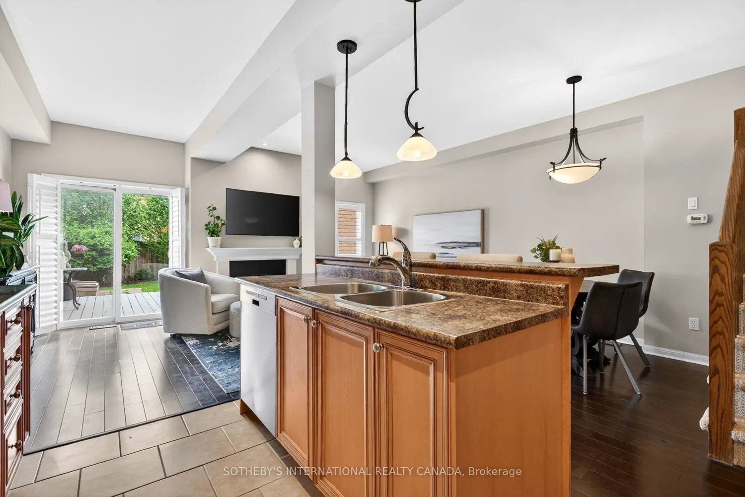 Additional image 7 of 2238 Stone Glen Crescent
