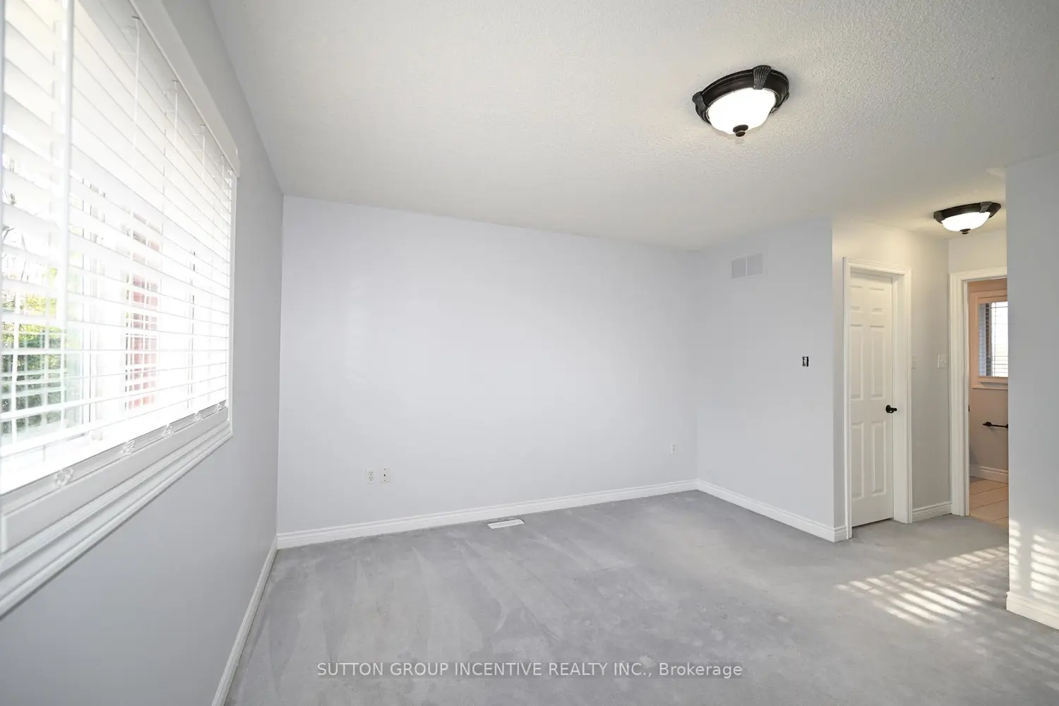 Additional image 9 of 26 Warner Road