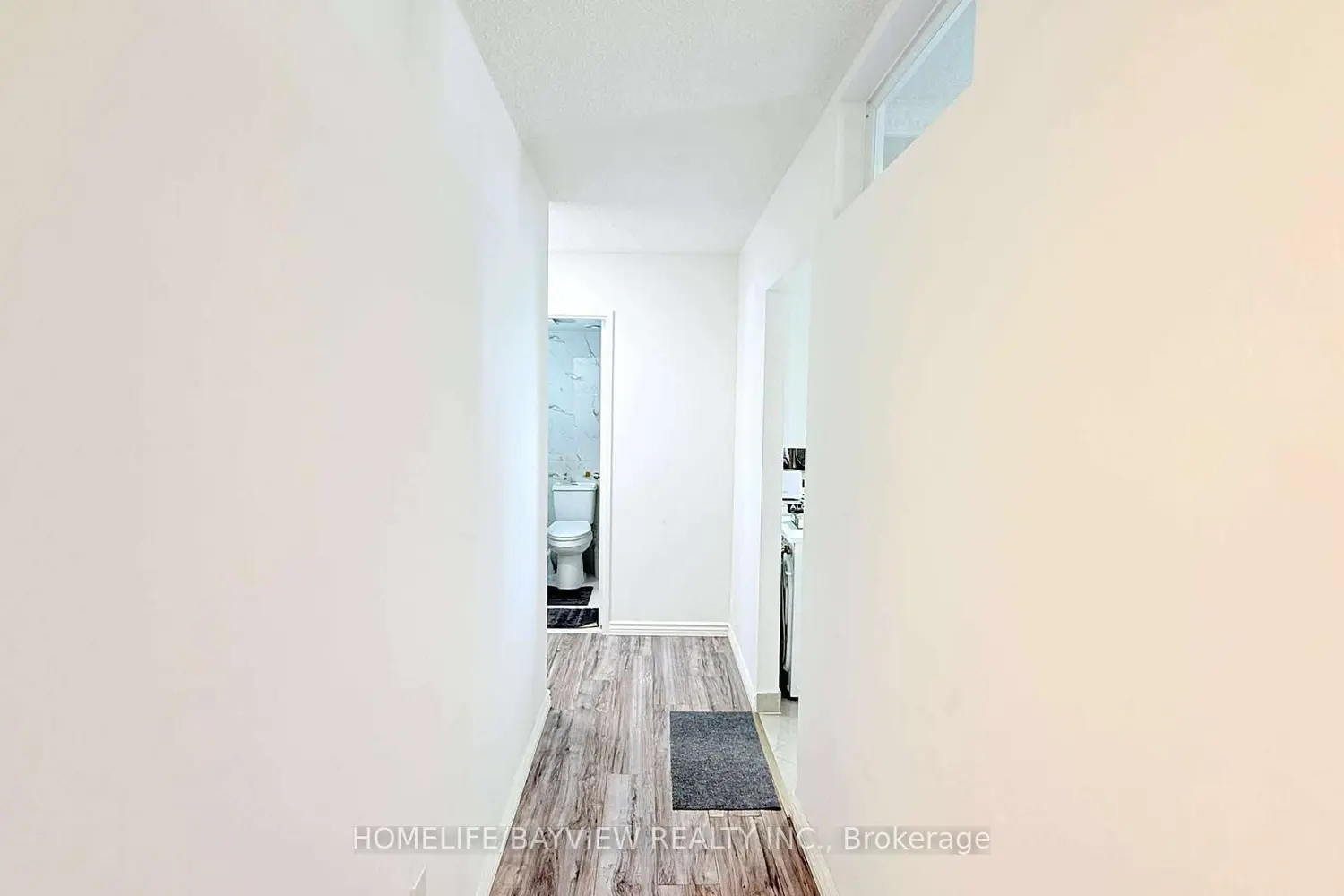 Additional image 12 of 4645 Jane Street 909