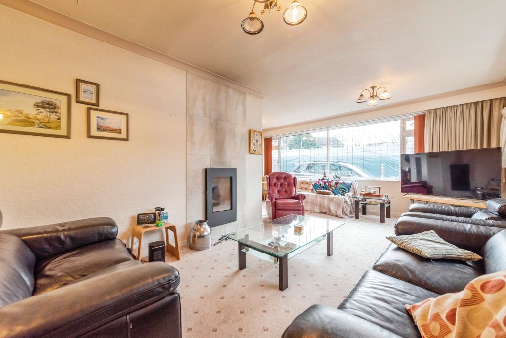 Additional image 4 of 4 bed detached house for saleWoodlands Drive, Grantham NG31
