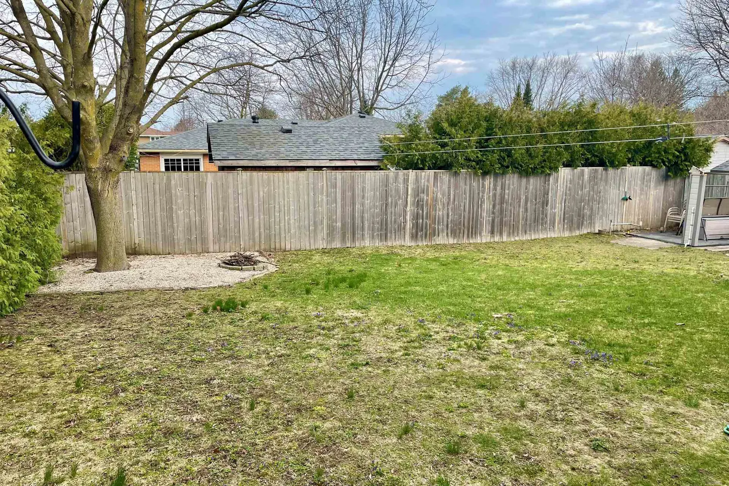 Additional image 17 of 1038 Wellington Street