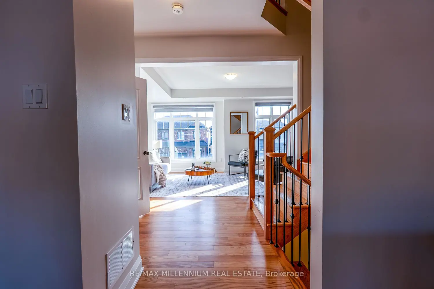 25 Lipscott Drive photo 5