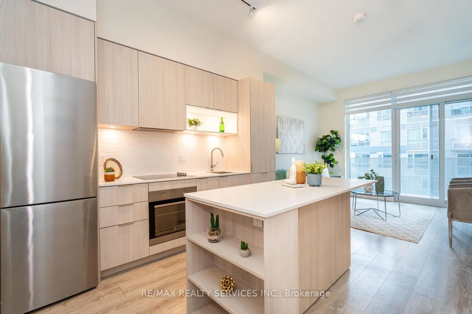 Additional image 6 of 20 Tubman Avenue 706