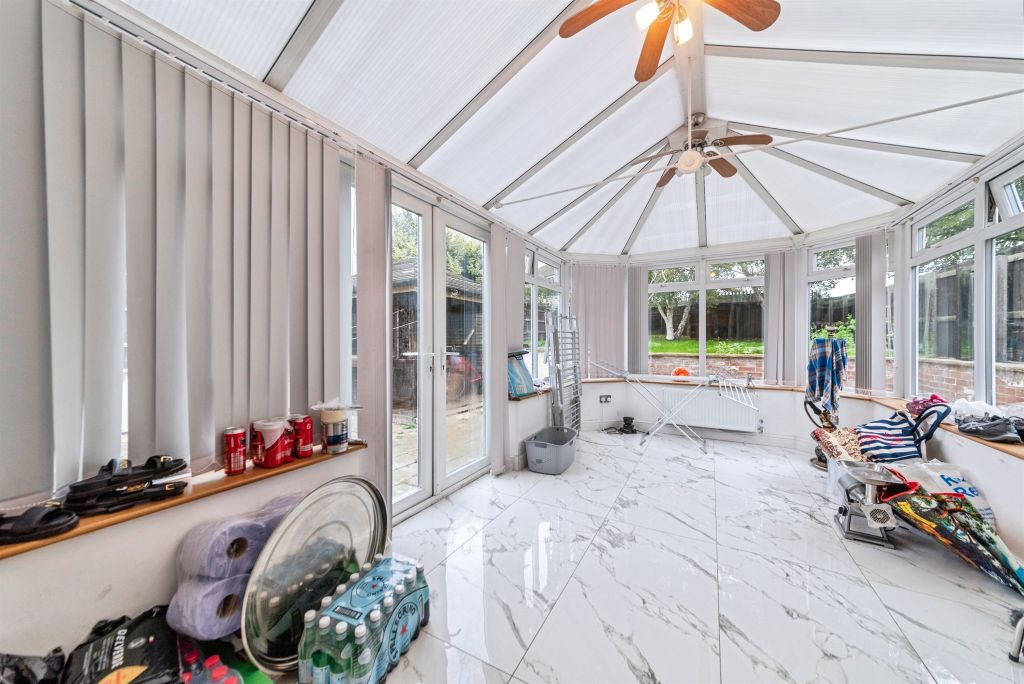 Additional image 6 of 5 bed detached house for saleFourth Avenue, Grantham NG31