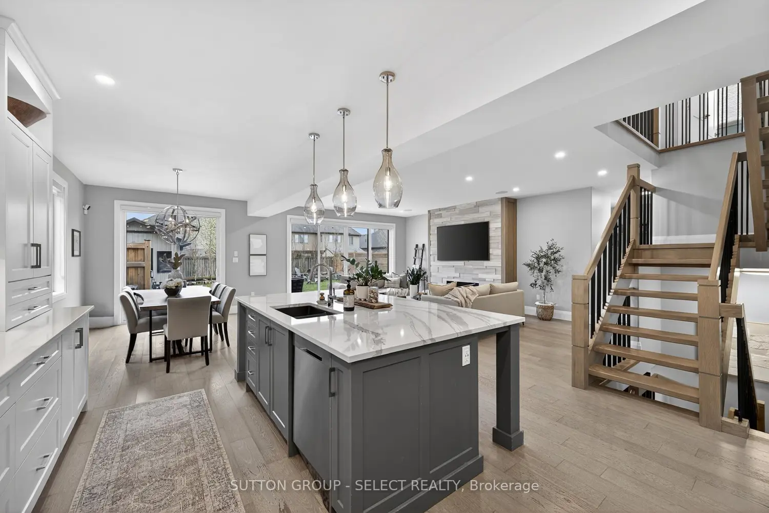 761 Hickorystick Key