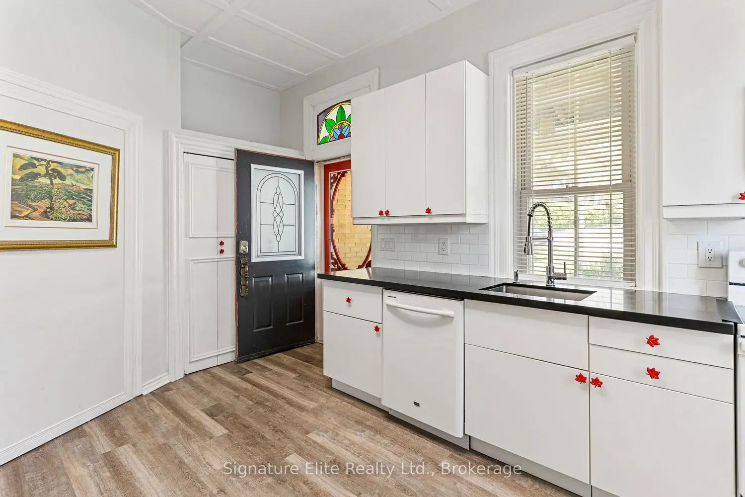 Additional image 10 of 65 Bond Street