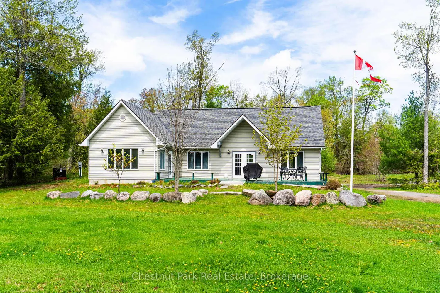 1100 Moon River Road photo 4