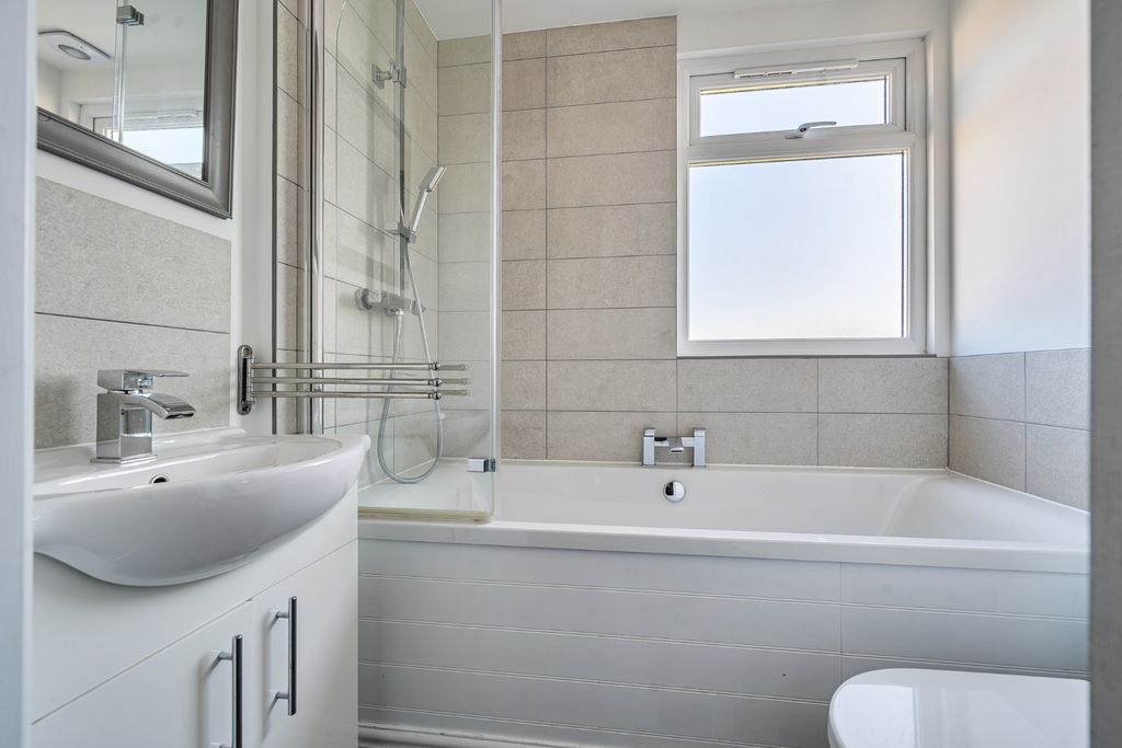 Additional image 14 of 5 bed detached house for saleCoxwell Street, Faringdon, Oxfordshire SN7