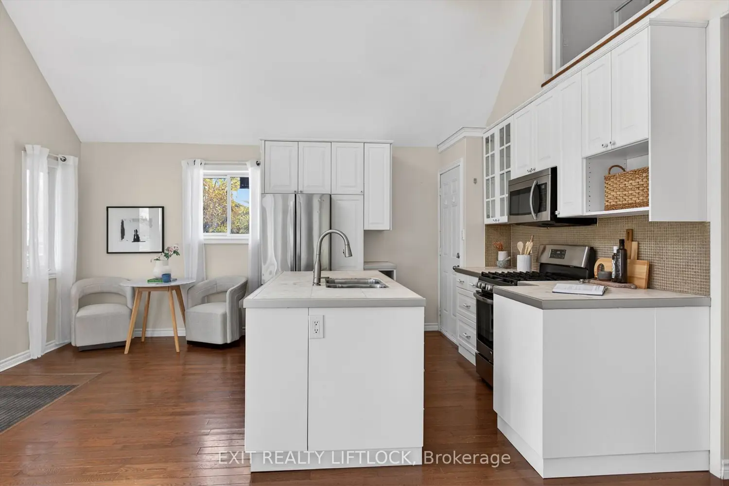 122 Fradette Avenue photo 2
