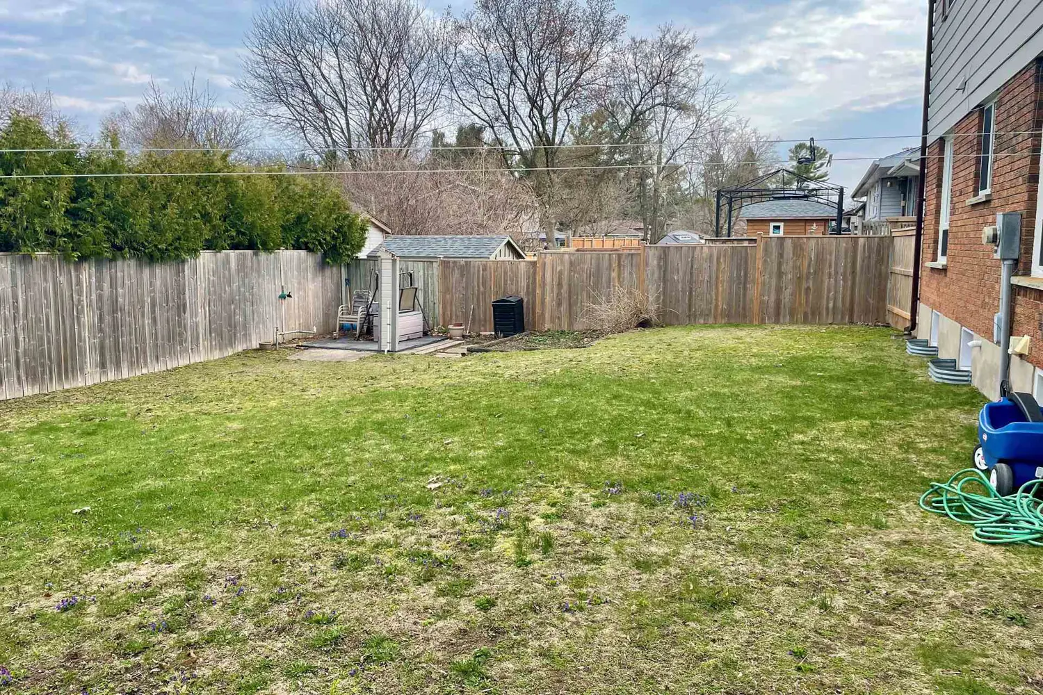Additional image 16 of 1038 Wellington Street