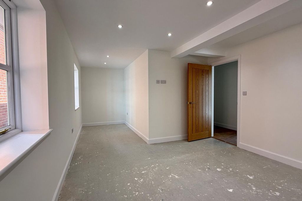 Additional image 13 of 3 bed bungalow for saleShaftesbury Street, Fordingbridge SP6