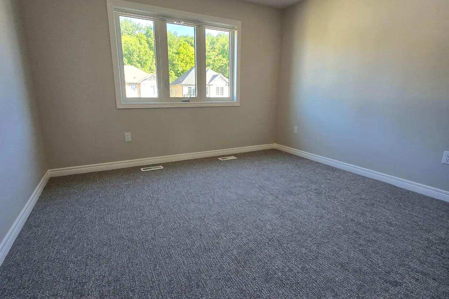 66 Willson Drive photo 3