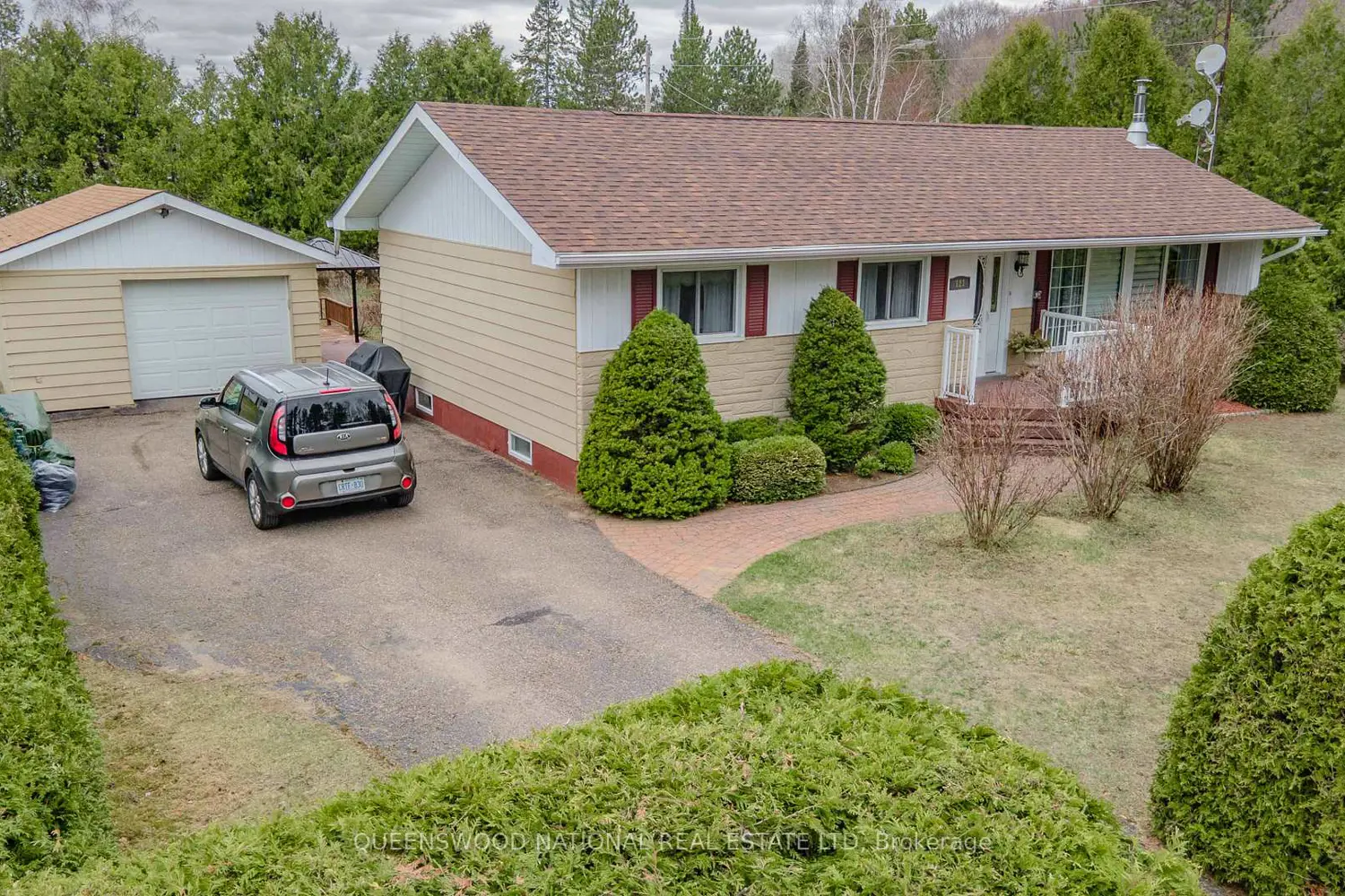 Additional image 12 of 121 Sandhill Drive