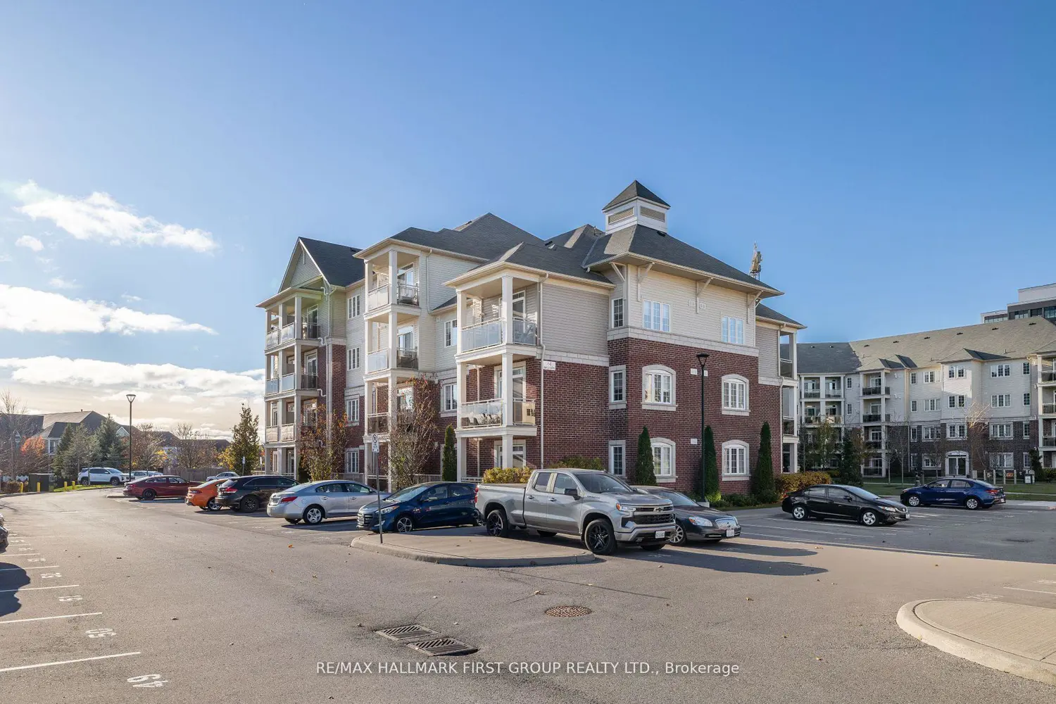 84 Aspen Springs Drive 201 photo 2