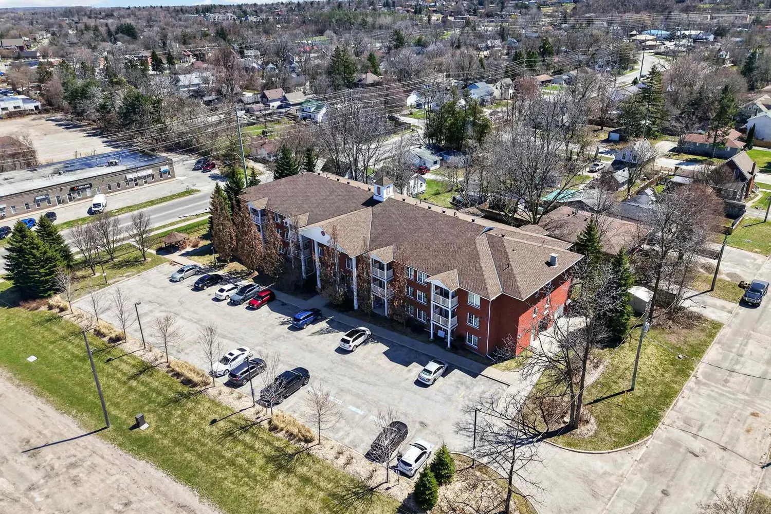 Additional image 19 of 49 Jacobs Terrace 116