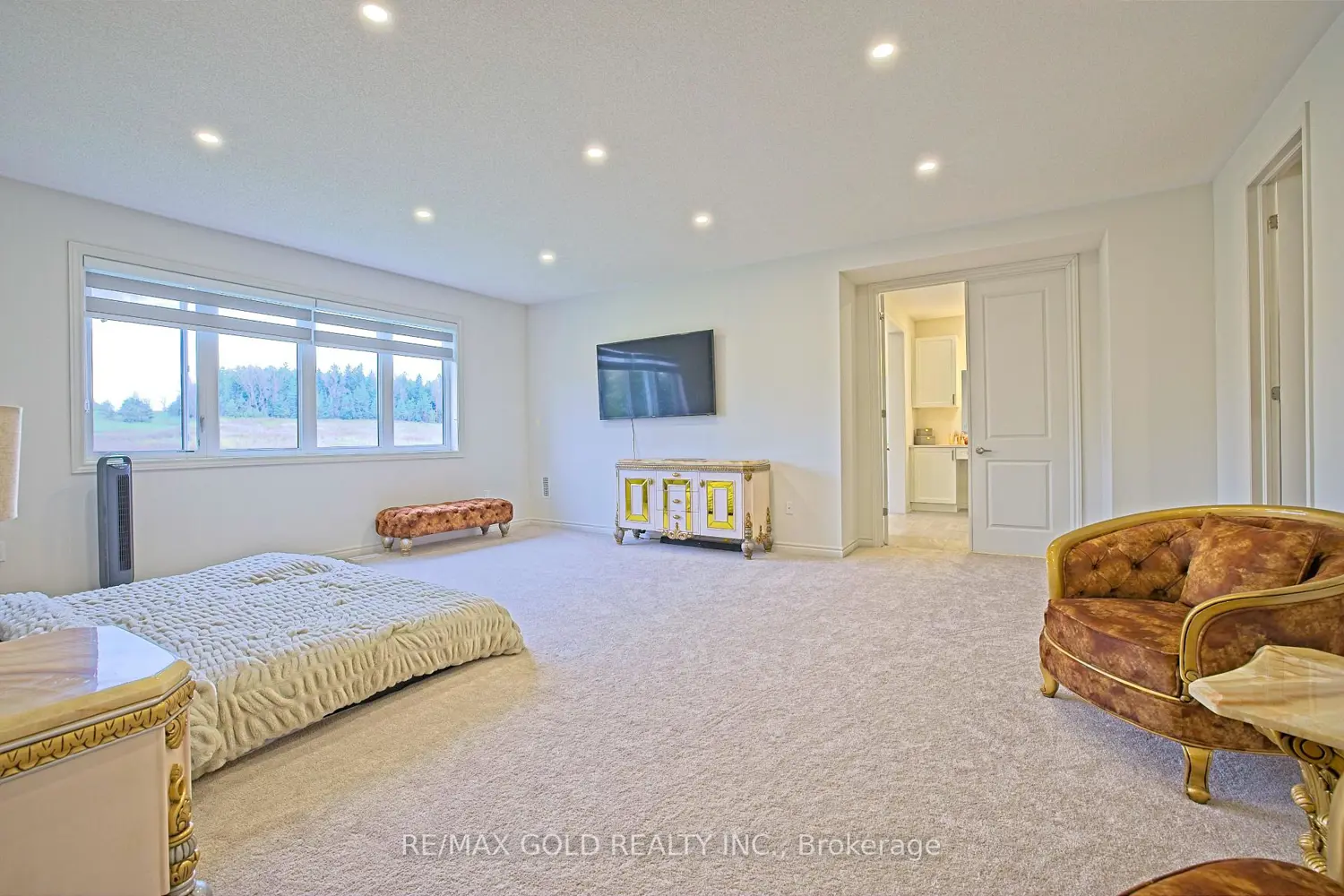 19 Marigold Boulevard photo 5