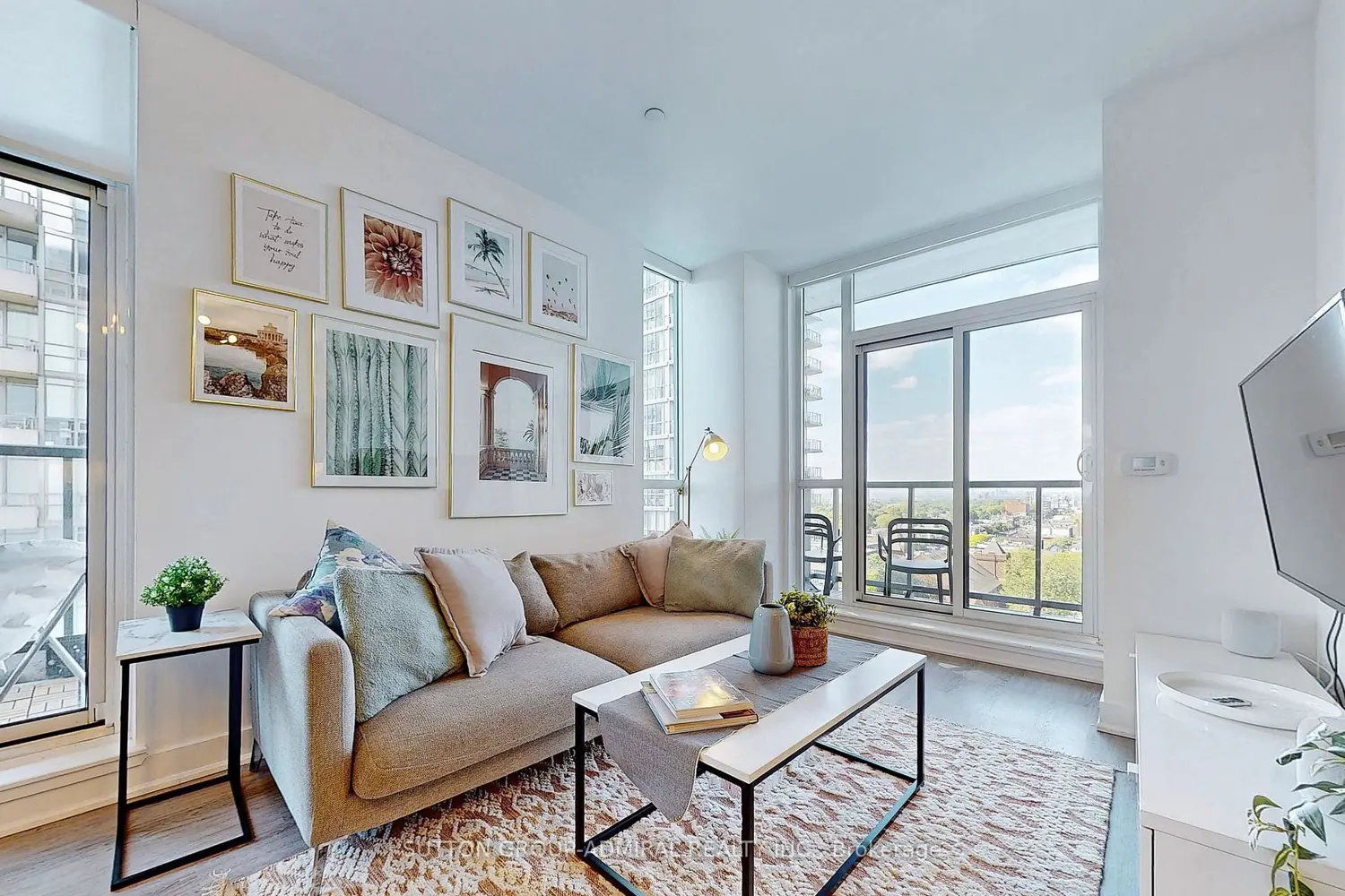 Additional image 6 of 1486 Bathurst Street 907