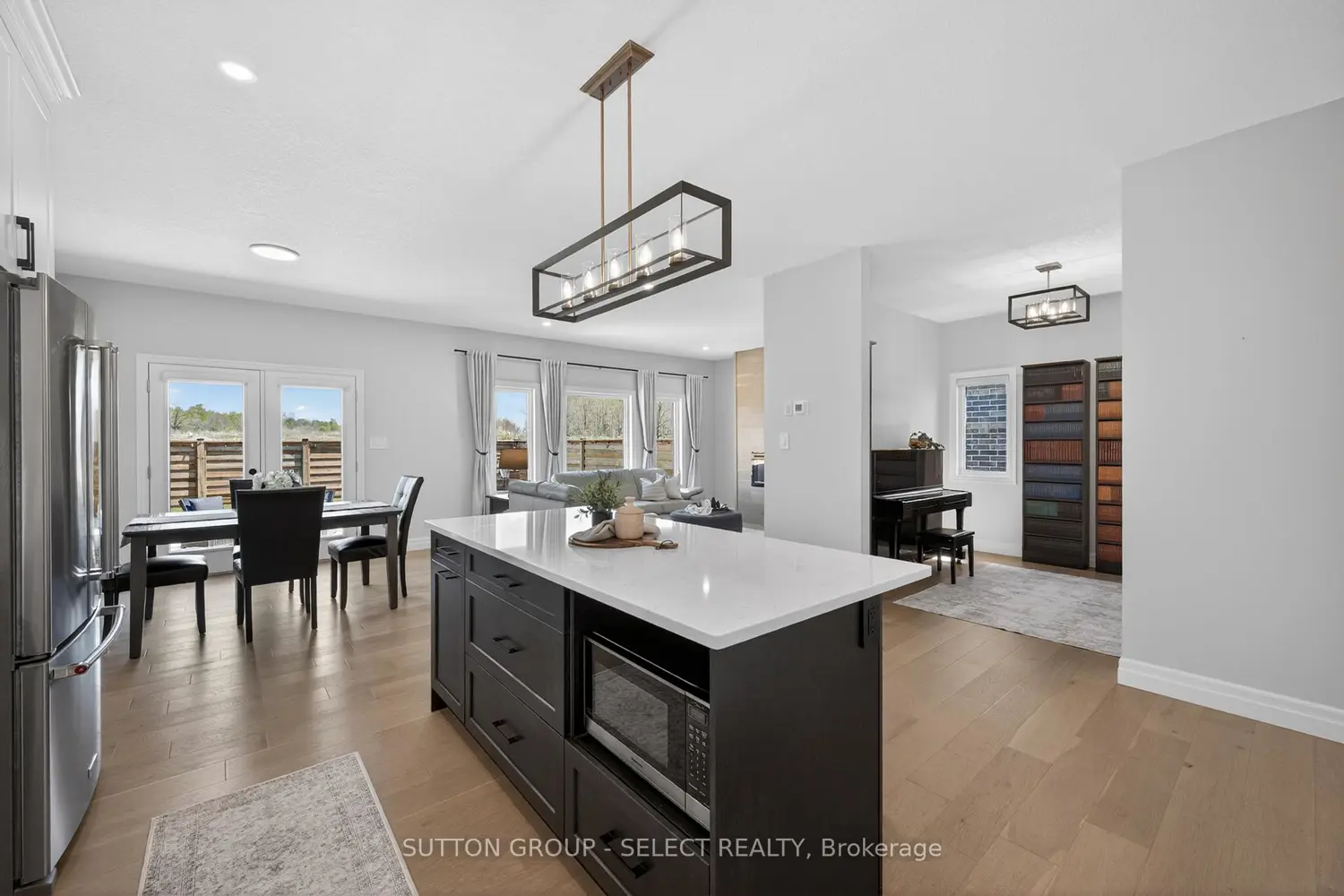3924 Campbell Street photo 4