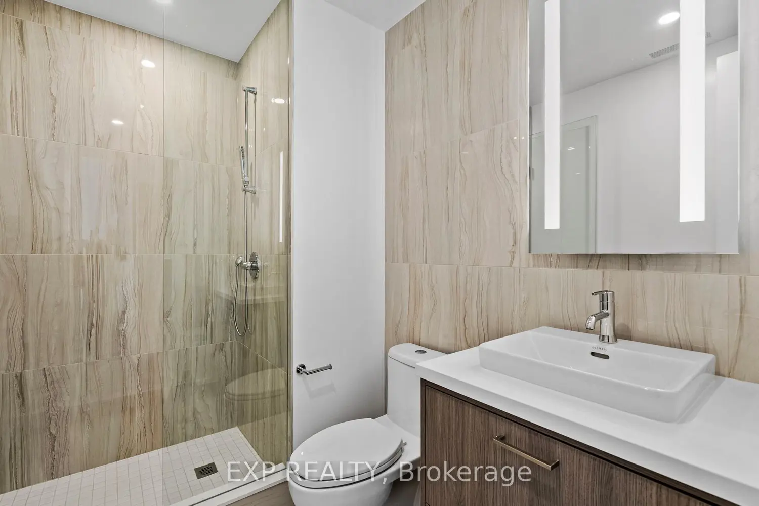 Additional image 6 of 399 Royal Orchard Boulevard 116