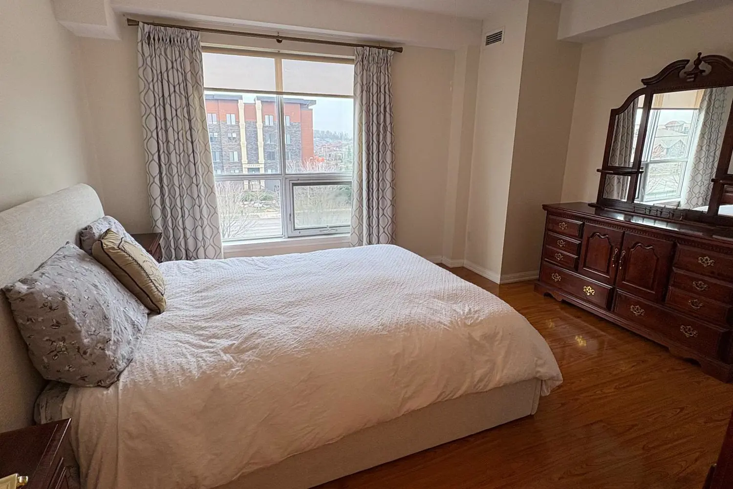 Additional image 15 of 94 Dean Avenue 505