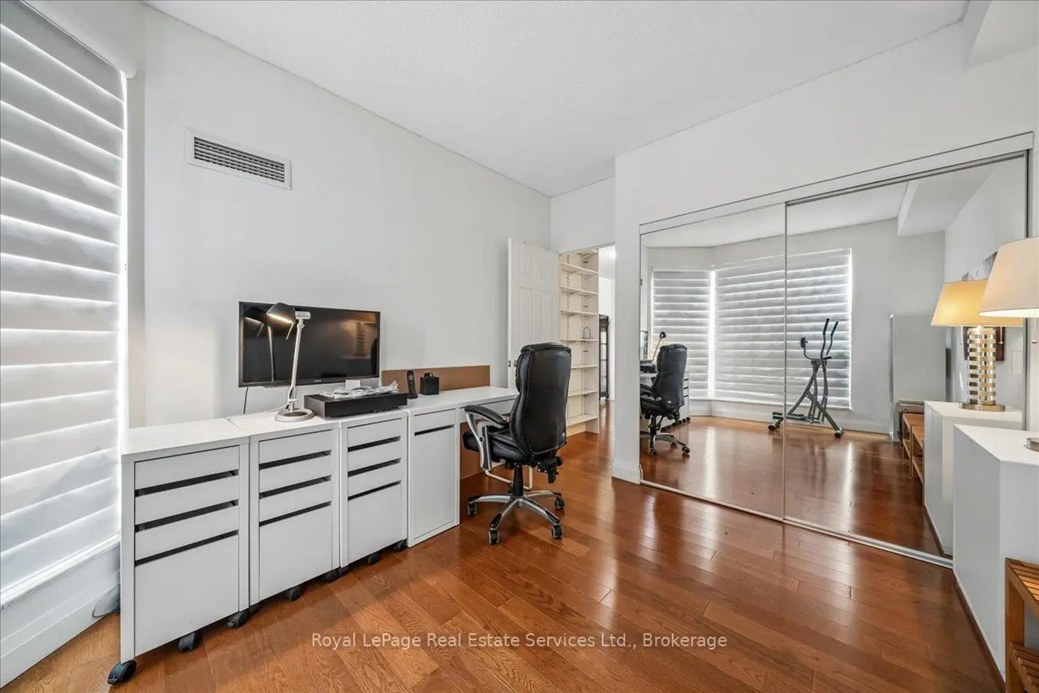 Additional image 8 of 2511 Lakeshore Road 405