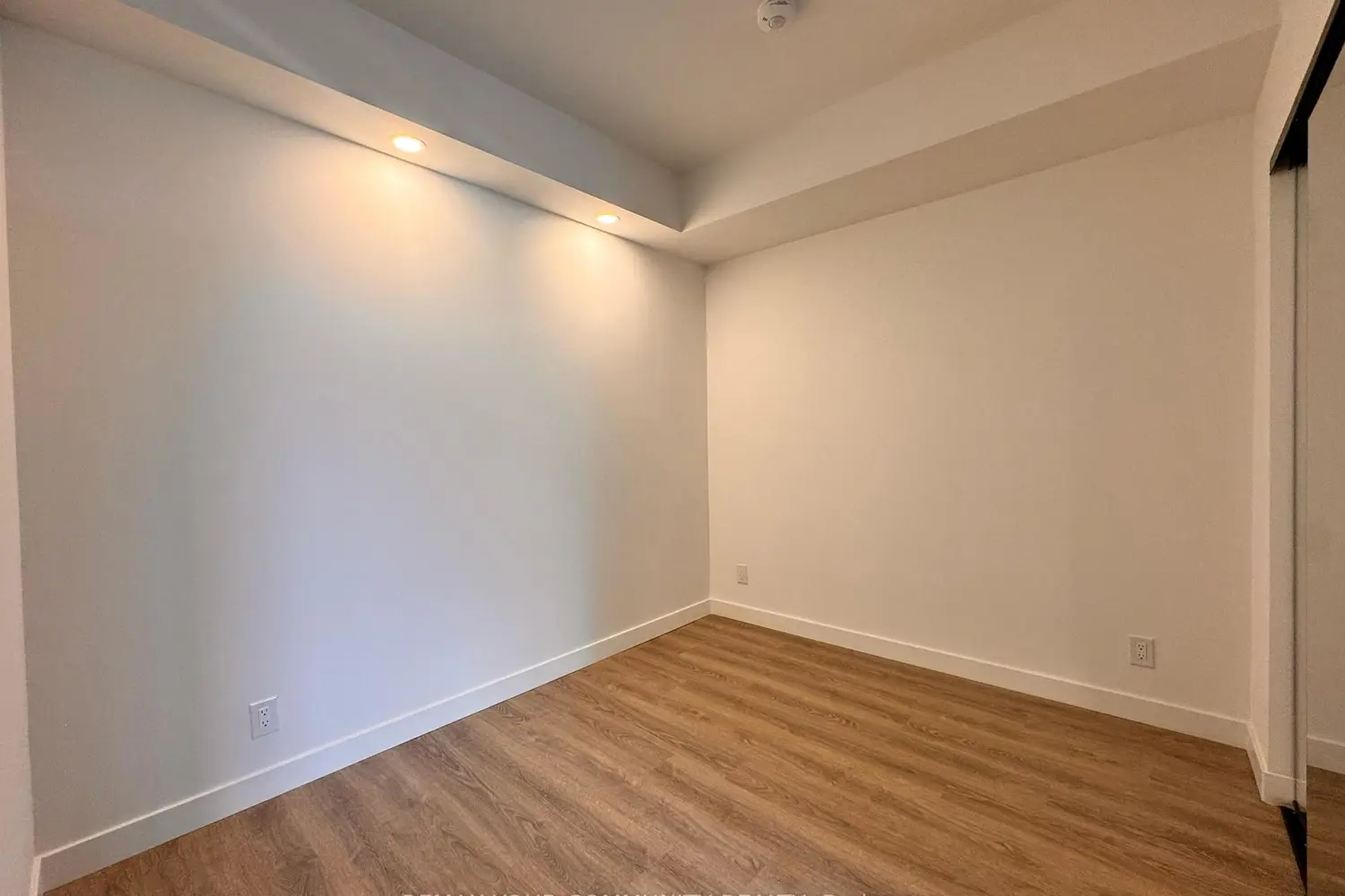 Additional image 6 of 1050 Eastern Avenue 323