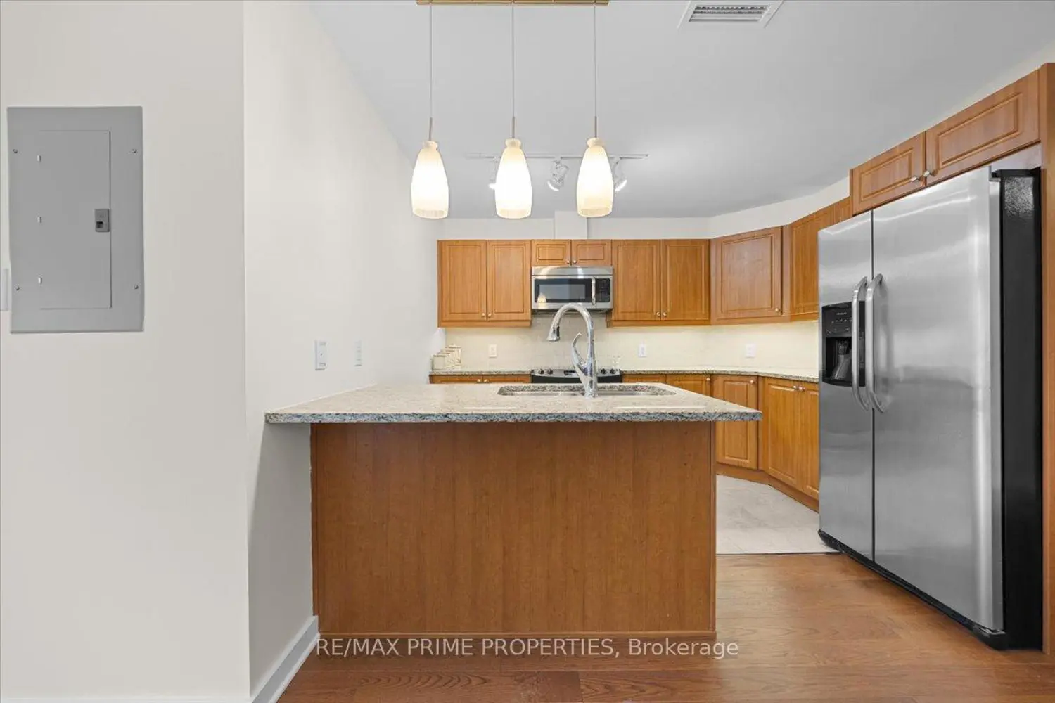 310 Centrum Boulevard 506 photo 4