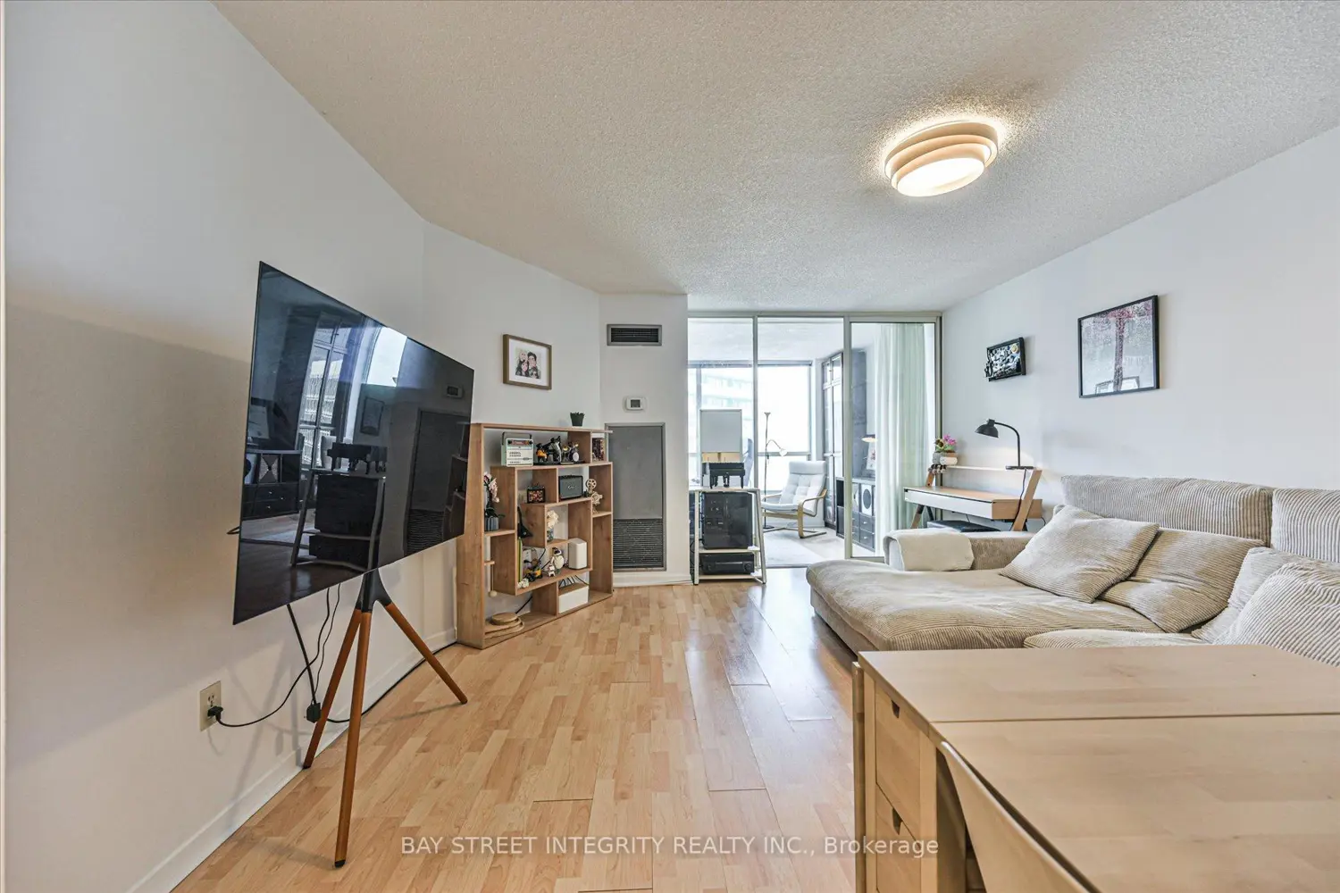 Additional image 9 of 44 St Joseph Street 2013