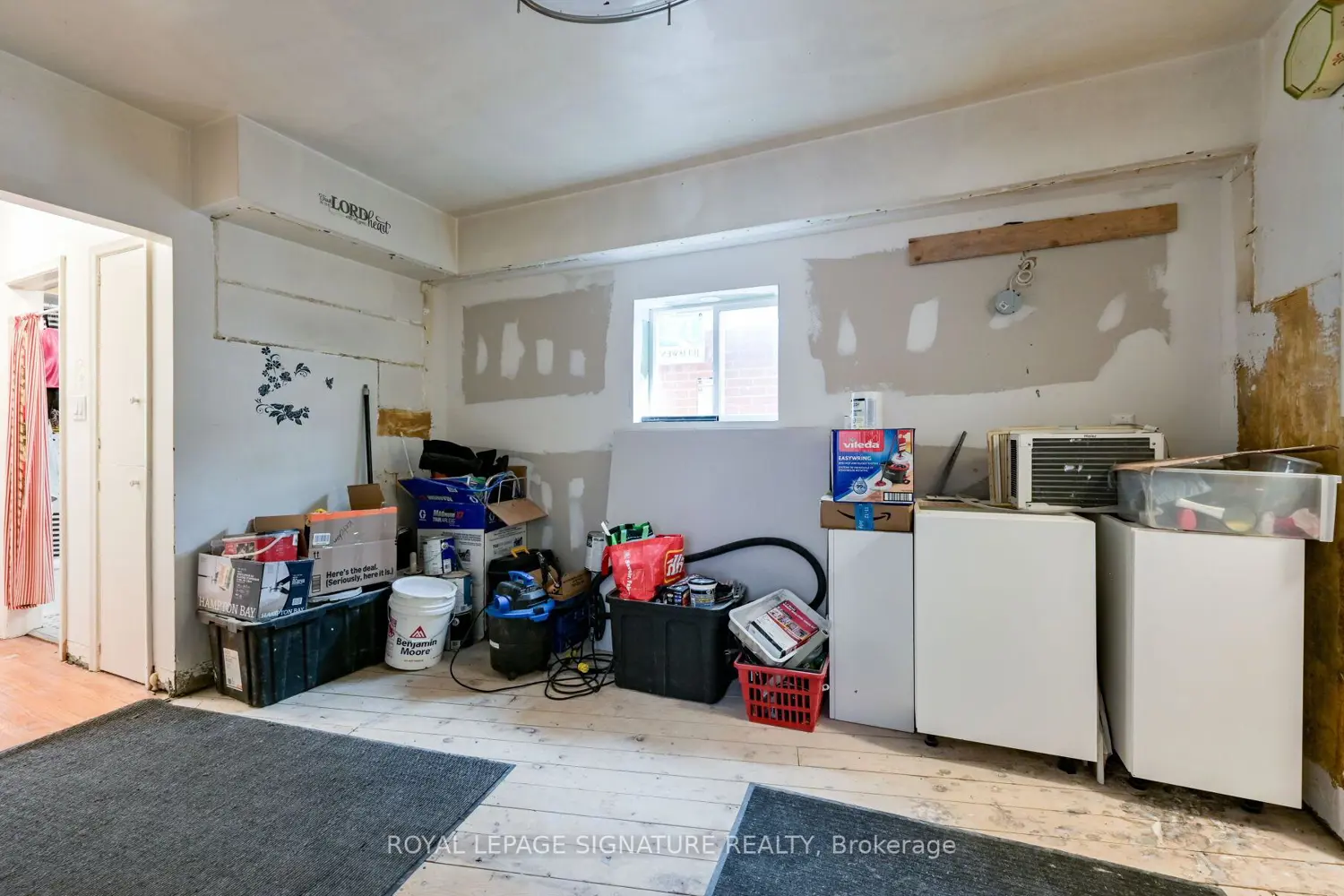 Additional image 10 of 226 Bicknell Avenue