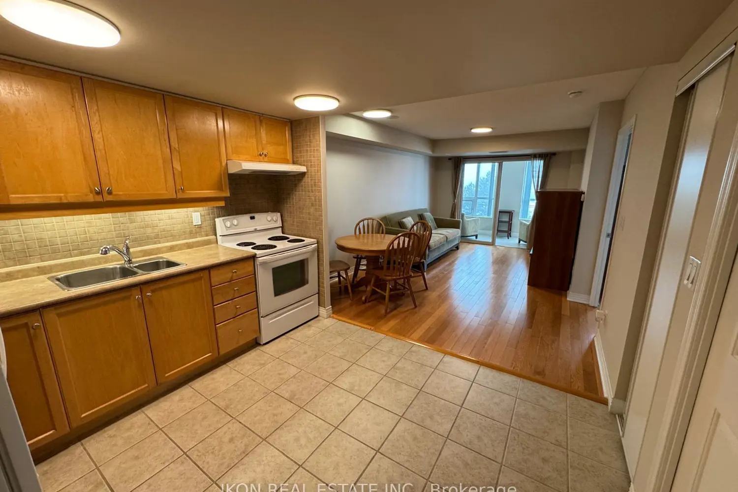 Additional image 11 of 100 Scottfield Drive 615