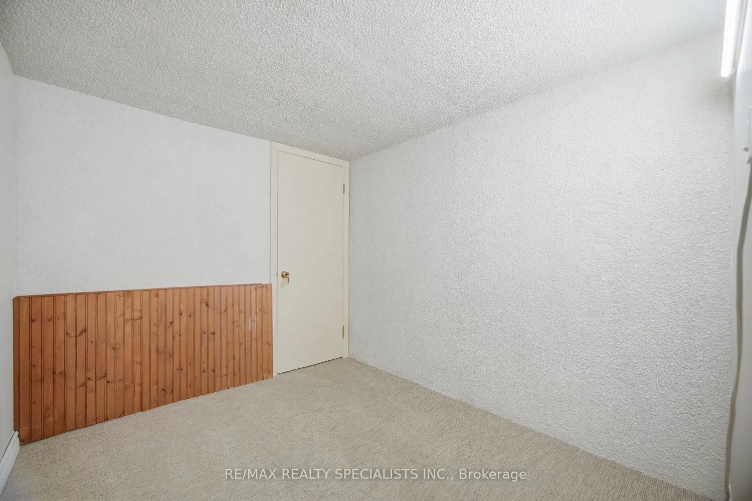 Additional image 15 of 701 Burnhamthorpe Road 106