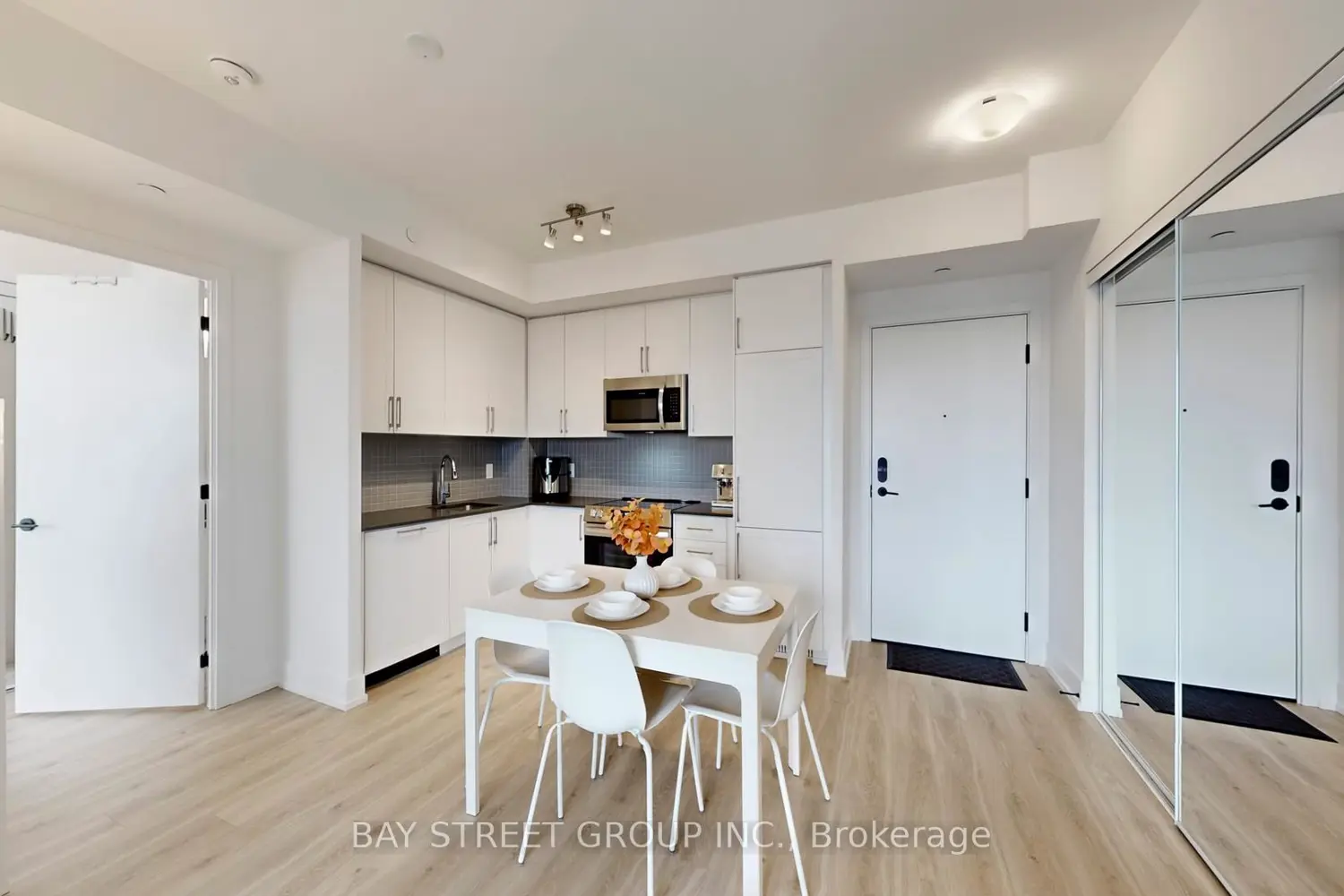 Additional image 7 of 2450 Old Bronte Road 710