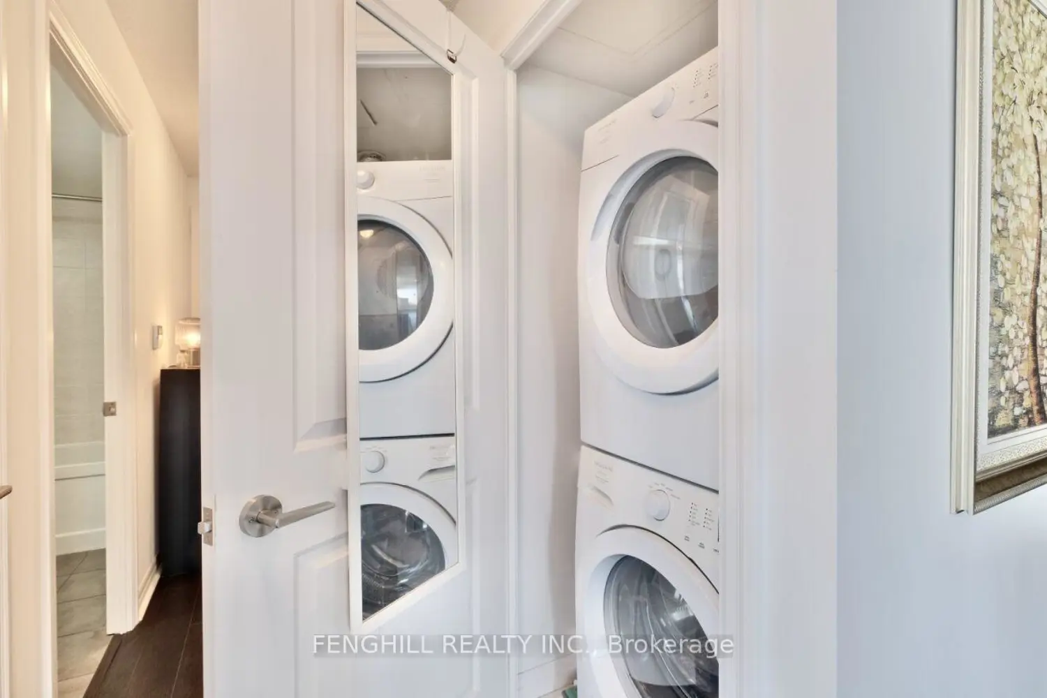 Additional image 7 of 2015 Sheppard Avenue 909