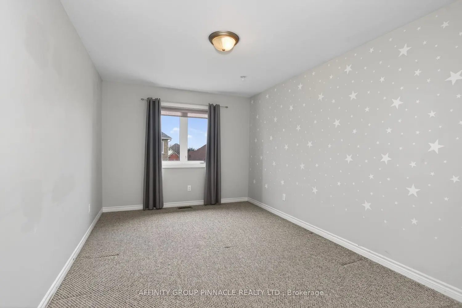 Additional image 13 of 31 Ellis Crescent