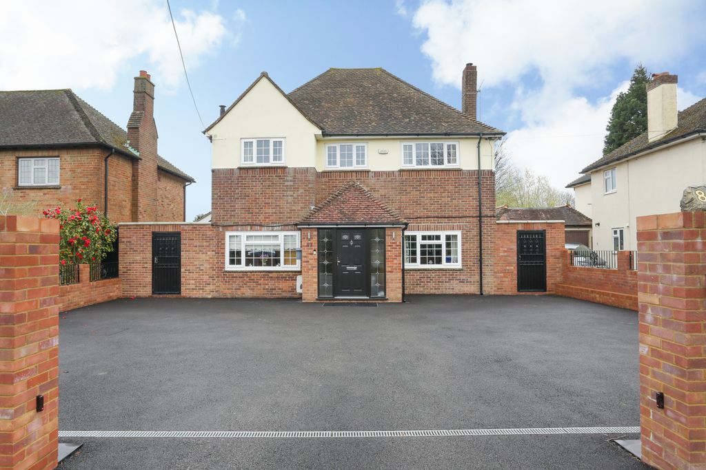 5 bed detached house for saleAshford Road, Faversham, Kent ME13