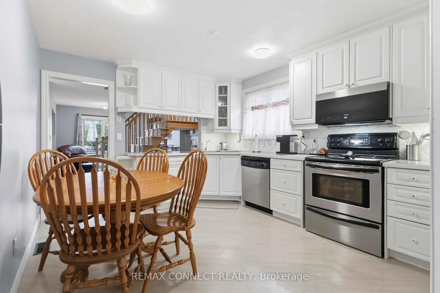Additional image 5 of 1805 Woodview Avenue