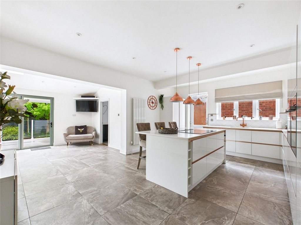 Additional image 5 of 4 bed detached house for salePrinces Road, Felixstowe, Suffolk IP11