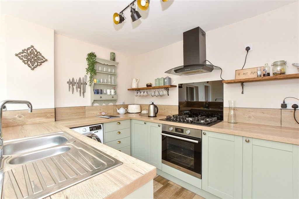 Additional image 2 of 3 bed semi-detached house for saleVictoria Road, Freshwater, Isle Of Wight PO40