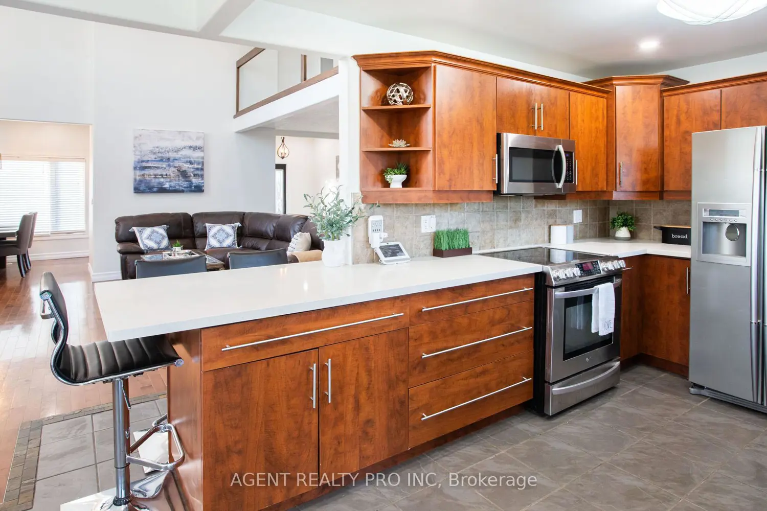Additional image 11 of 6571 Carroll Drive
