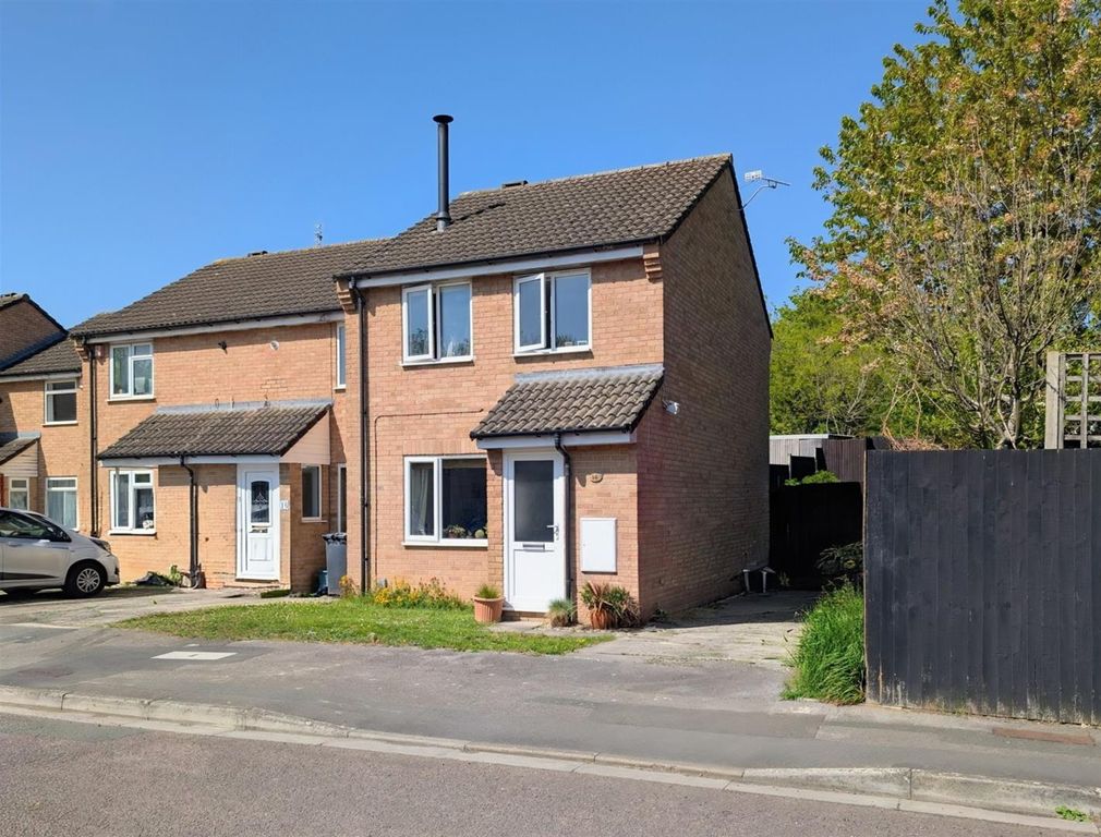 3 bed semi-detached house for saleBlinkhorns Bridge Lane, Gloucester GL2