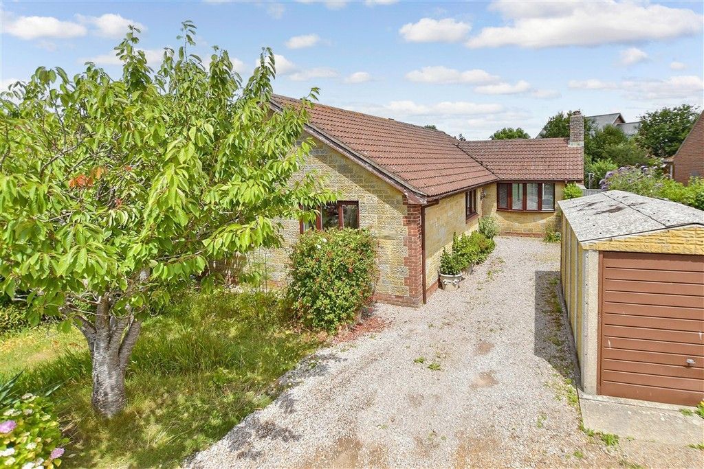 Additional image 4 of 3 bed detached bungalow for saleMadeira Lane, Freshwater, Isle Of Wight PO40