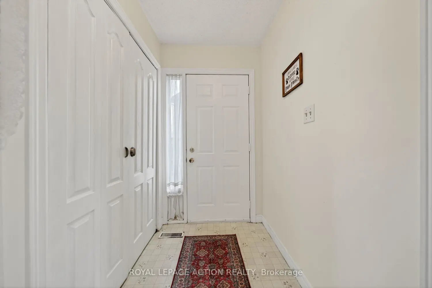 34 Enfield Crescent photo 3