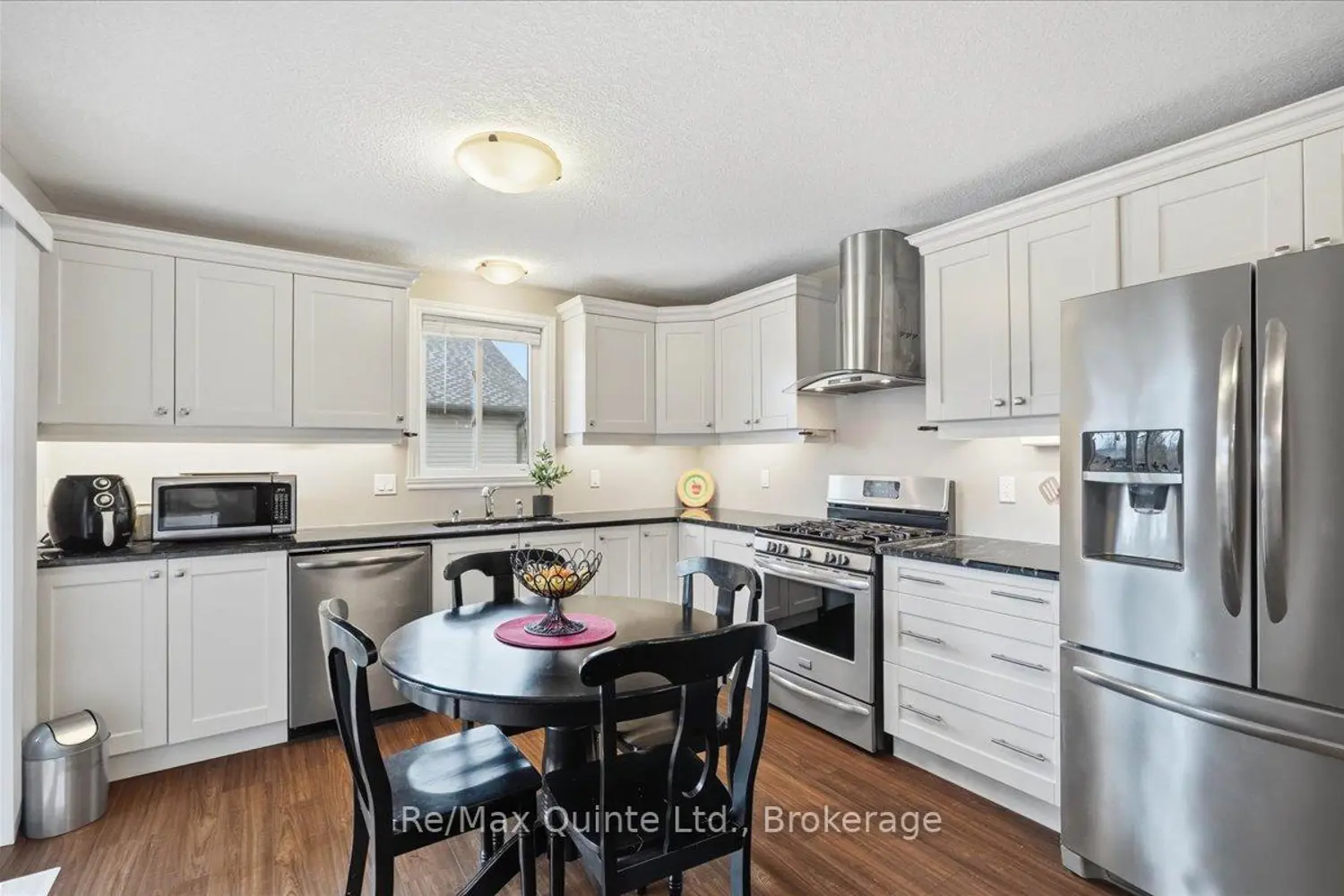 139 Greenhill Lane photo 3